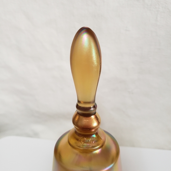 Fenton 50th anniversary amber bell - Picture 9 of 10